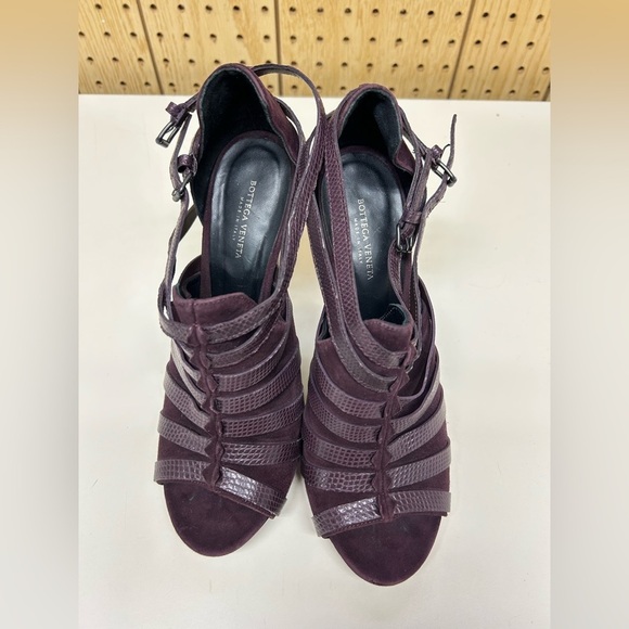 Bottega Veneta Women's Purple Strappy Sandals